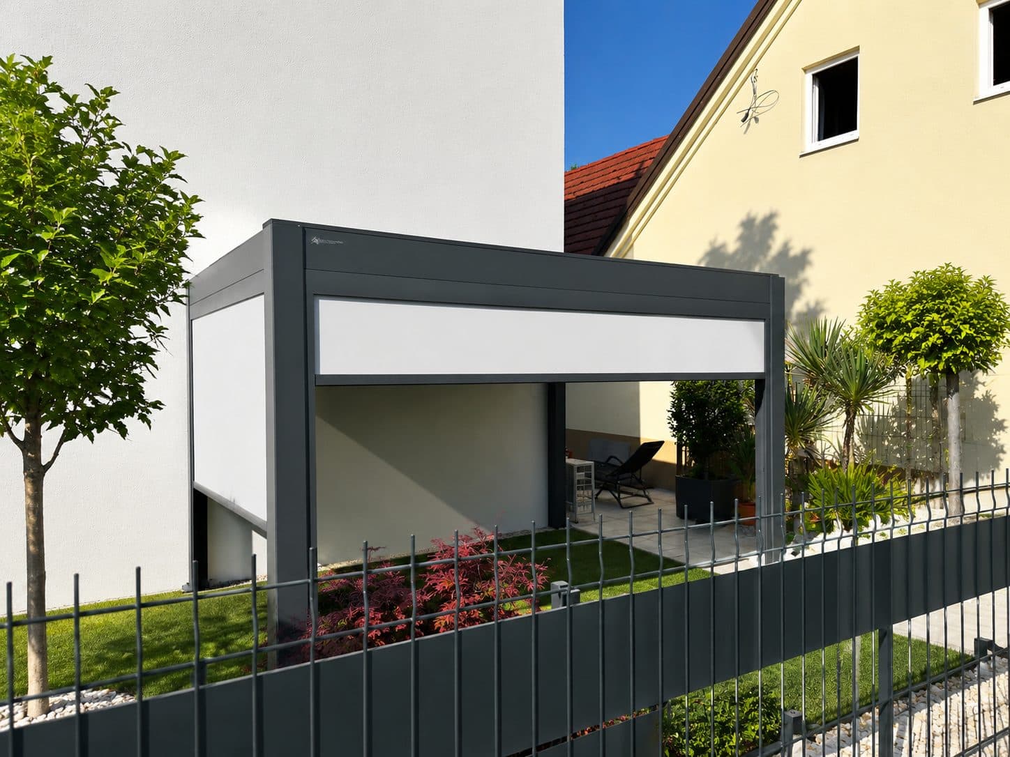 SMART bioclimatic pergola